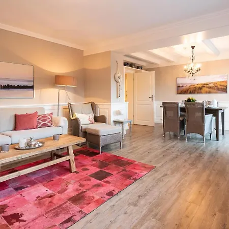 Haus Soenhues Whg 1 Eg *